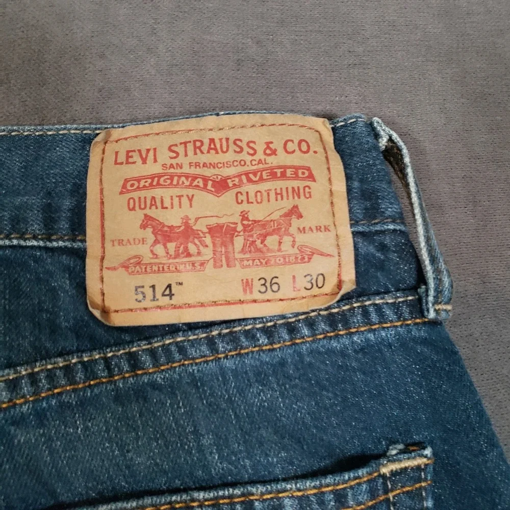 Levi's 514 Slim Straight Jeans Mens 36x30‎ Blue Medium Wash Denim 100% Cotton